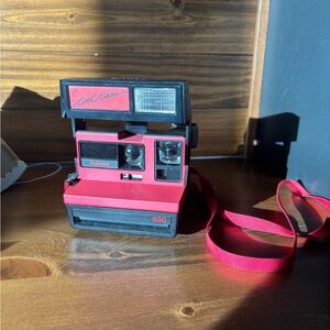 Polaroid Cool Cam 600 Red Instant Camera